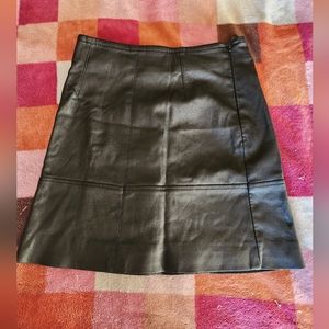 H&M black skirt size 2